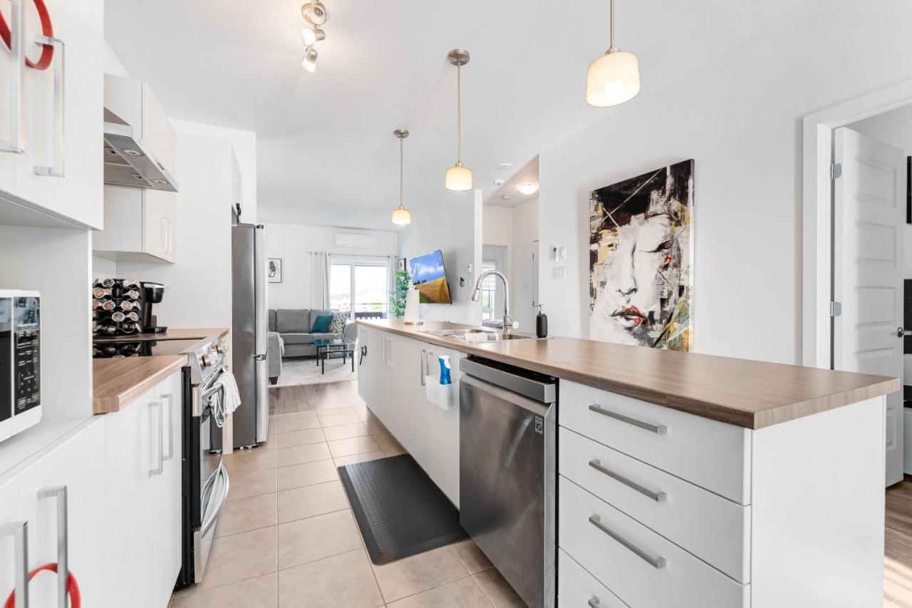 Charming And Cozy Condo Apartment Γκατινό Εξωτερικό φωτογραφία