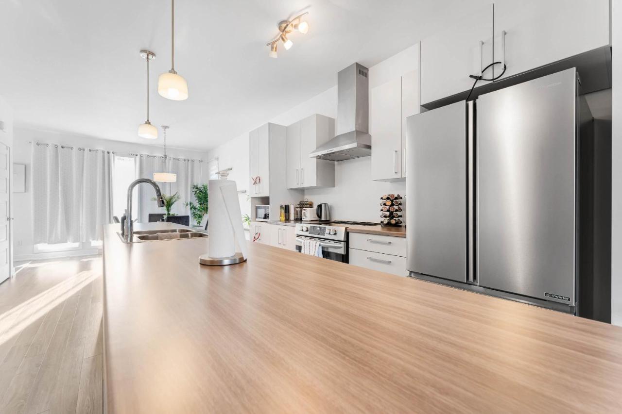 Charming And Cozy Condo Apartment Γκατινό Εξωτερικό φωτογραφία
